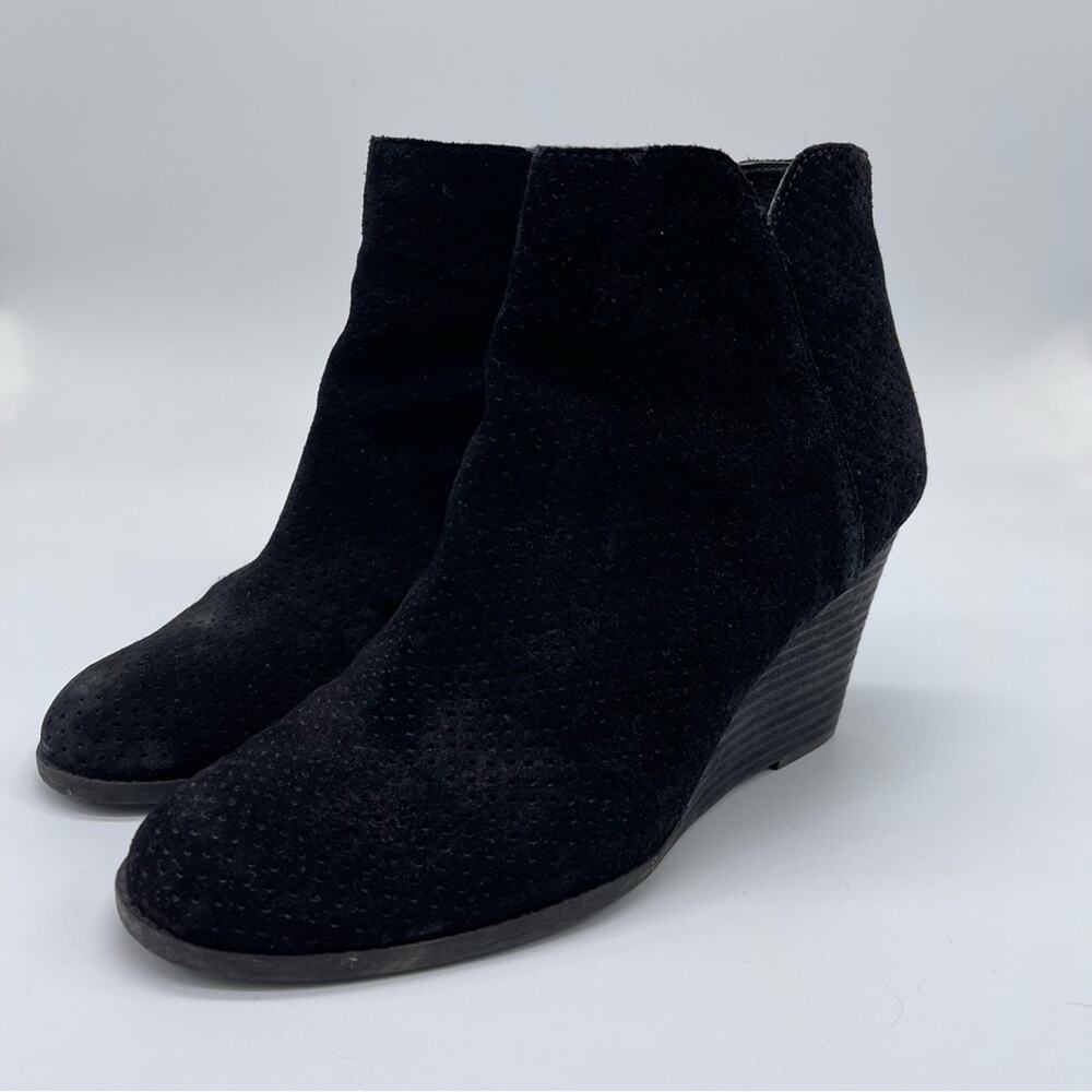 Susina Perforated Leather Ankle Wedge Booties. Size 7M. Excellent condition!